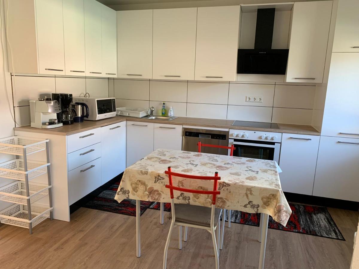 Monteurzimmer Ferienwohnung Kati Apt 1 Albstadt Luaran gambar